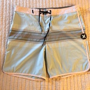 NWOT Men’s Hurley Phantom Yesterday Board Shorts